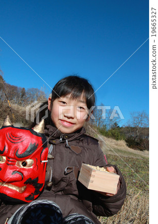 Setsubunzu maki child 19665327