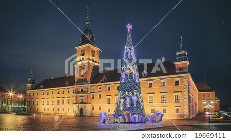 Christmas tree in old Warsaw 19669411