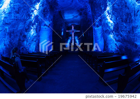 Underground salt cathedral Zipaquira main room Underground salt cathedral Zipaquira main room 19675942