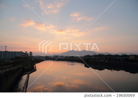 日出北九州市 19680069