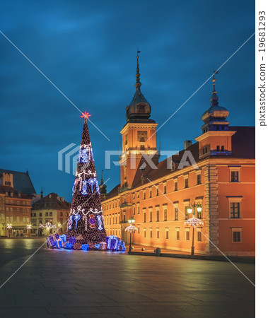 Christmas tree in old Warsaw 19681293