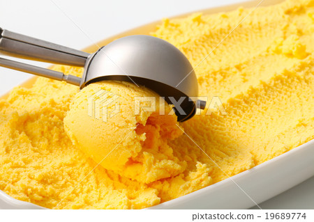 Yellow ice cream Yellow ice cream 19689774