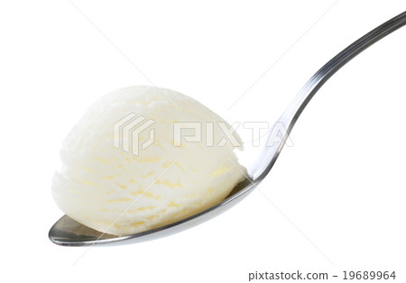 White ice cream 19689964