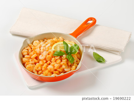 Pan fried shrimps 19690222