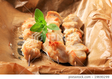 Chicken skewers 19690299