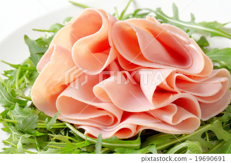 Rocket salad and sliced ham Rocket salad and sliced ham 19690691