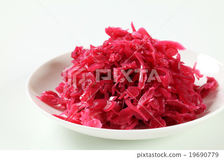 Braised red cabbage 19690779