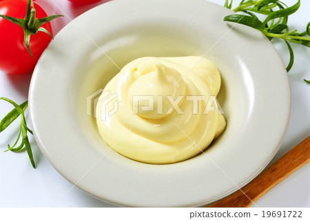 Mayonnaise salad dressing Mayonnaise salad dressing 19691722