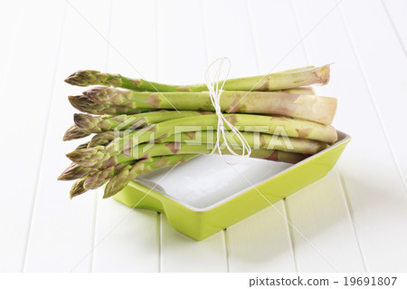 Fresh asparagus Fresh asparagus 19691807