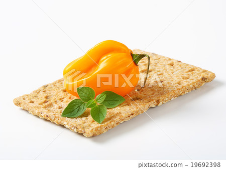 Multi seed cracker 19692398