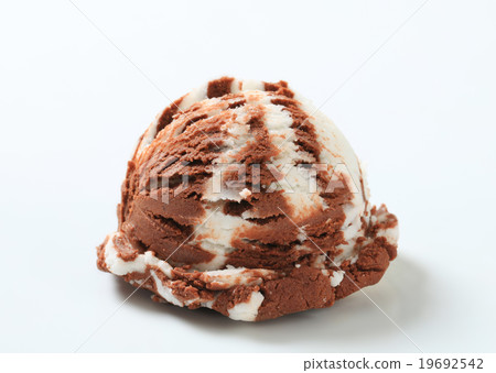 Vanilla Chocolate ice cream 19692542