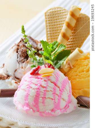 Ice cream dessert Ice cream dessert 19693245