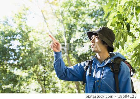 年輕人和攀岩 年輕人和攀岩 19694123