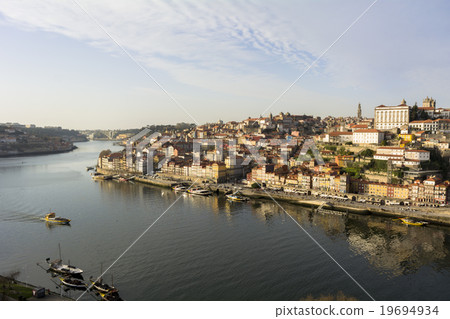 波爾圖歷史區和杜羅河 19694934