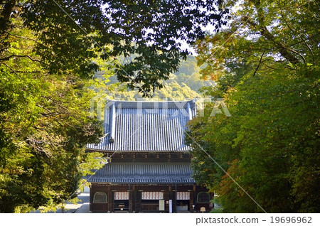 Senglai Temple Senglai Temple 19696962