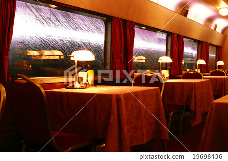 Sleeping Limited Express Hokutosito eatery car Gran Chalio 19698436