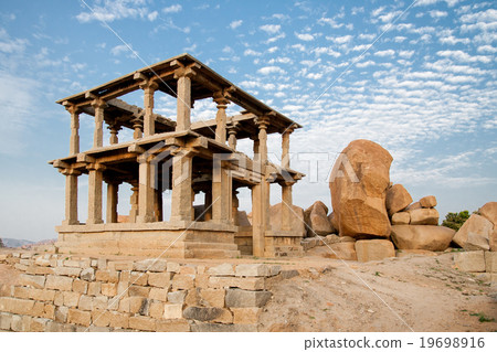 Old ruins of hampi in india 19698916