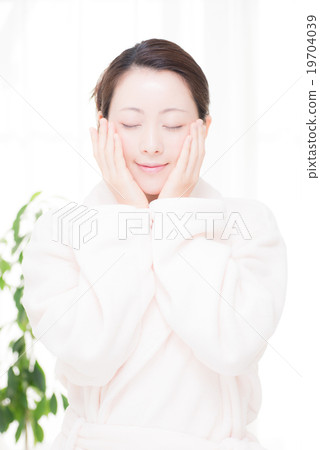 Beauty woman Beauty woman 19704039