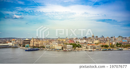 Panorama General view of Old Havana 19707677