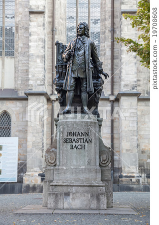 Monument to Johann Sebastian Bach in Leipzig 19708608