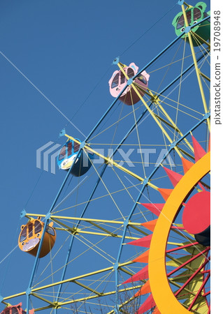 Ferris wheel  19708948