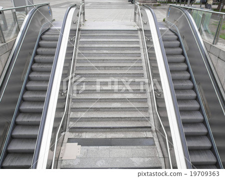 Escalator 19709363