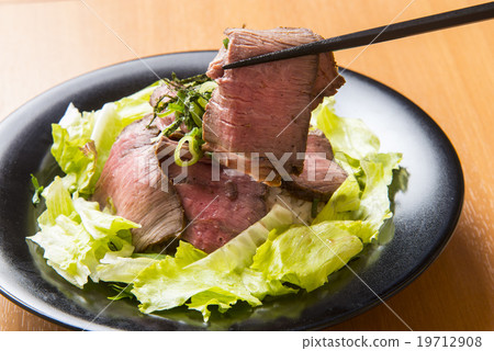 roast beef  19712908