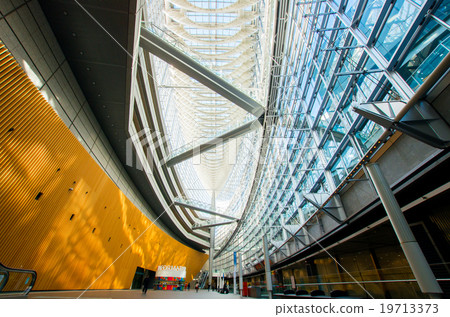 Tokyo International Forum (landscape in Tokyo) Tokyo International Forum (landscape in Tokyo) 19713373