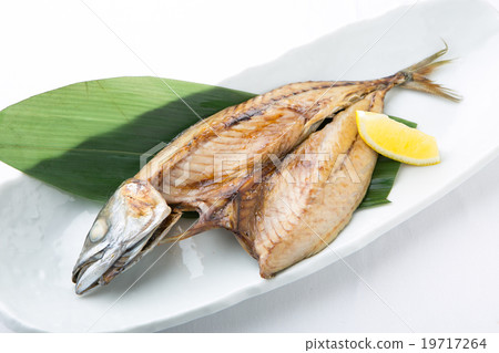 開設壽司店的理髮 19717264