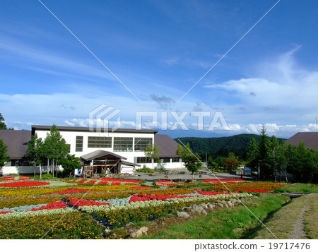 Owako Ropeway Center House(長野縣秋季木鄉鎮2015年9月) Owako Ropeway Center House(長野縣秋季木鄉鎮2015年9月) 19717476