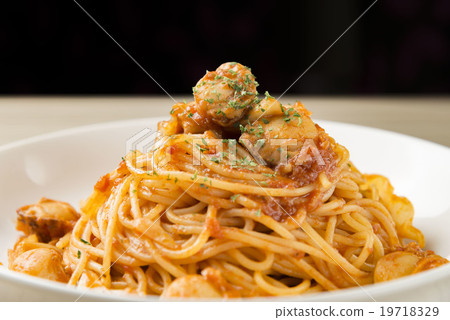 Tomato pasta Tomato pasta 19718329