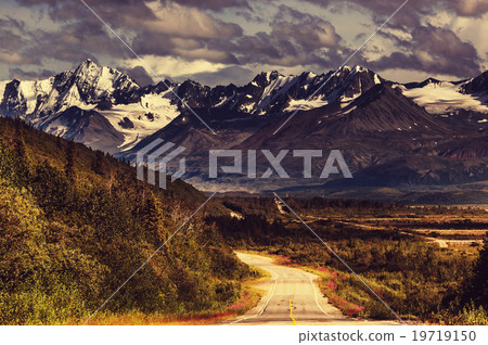 Mountains in Alaska Mountains in Alaska 19719150