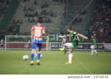 Blurred athletes Thailand national football team 19719578