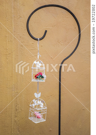 steel decoration in the question make shape 19722802