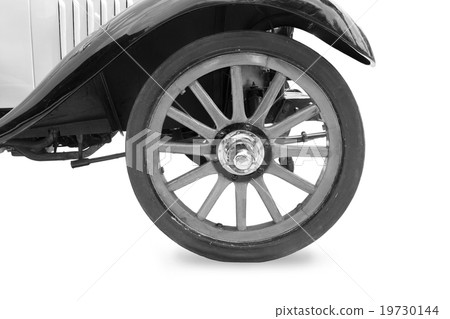 Vintage tire and wood rim  of old classic car 19730144