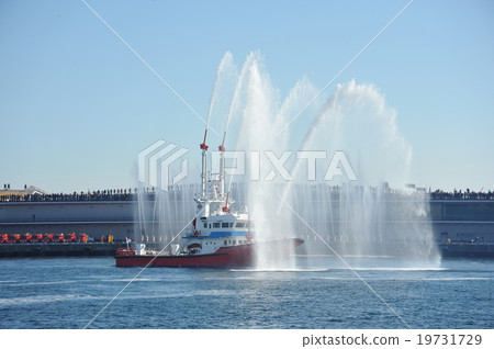 Yokohama fire departure initiation ceremony 2016 Yokohama fire departure initiation ceremony 2016 19731729