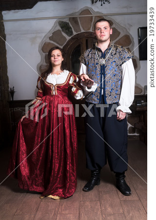 Attractive couple in retro dresses dance 19733439