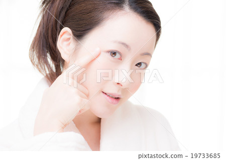 Beauty woman Beauty woman 19733685