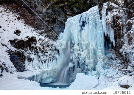 Waterfall at the ice cafe Yoshigoro 19736011