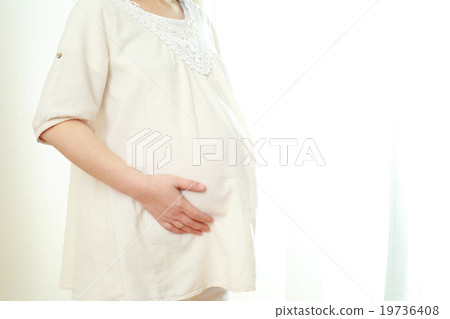 胃肚子 19736408