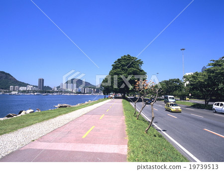 Flamengo Coast 19739513
