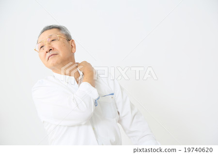 高級男性負面形象 19740620