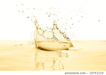 white wine splash white wine splash 19741529