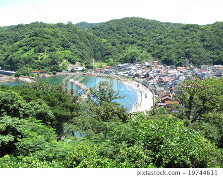 濱田城遺址（從城堡遺址看到的烏魯拉外面的港區） 19744611