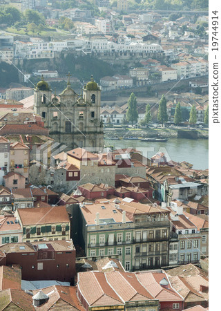 EUROPE PORTUGAL PORTO RIBEIRA OLD TOWN CHURCH 19744914