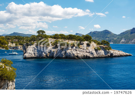 Calanques of Port Pin in Cassis, Provence, France Calanques of Port Pin in Cassis, Provence, France 19747626
