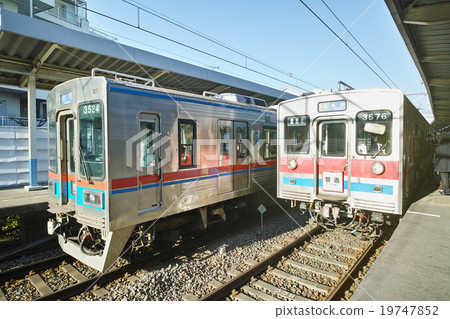 Keisei 3500 Series New and Old Line Keisei 3500 Series New and Old Line 19747852