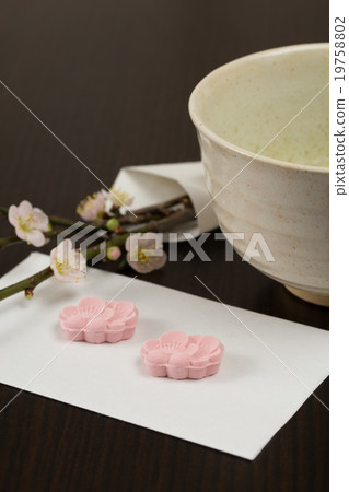 Tea ceremony (image of sweets plum) Tea ceremony (image of sweets plum) 19758802