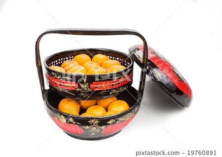 Traditional Bakul Siah Wedding Basket 19760891