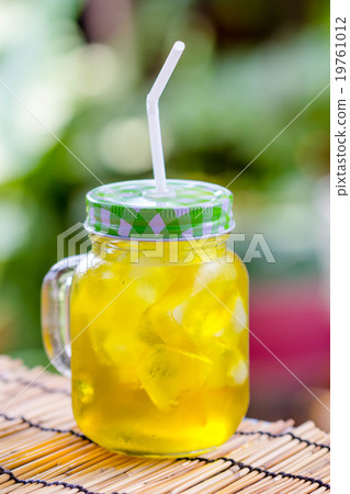 fresh juice 19761012